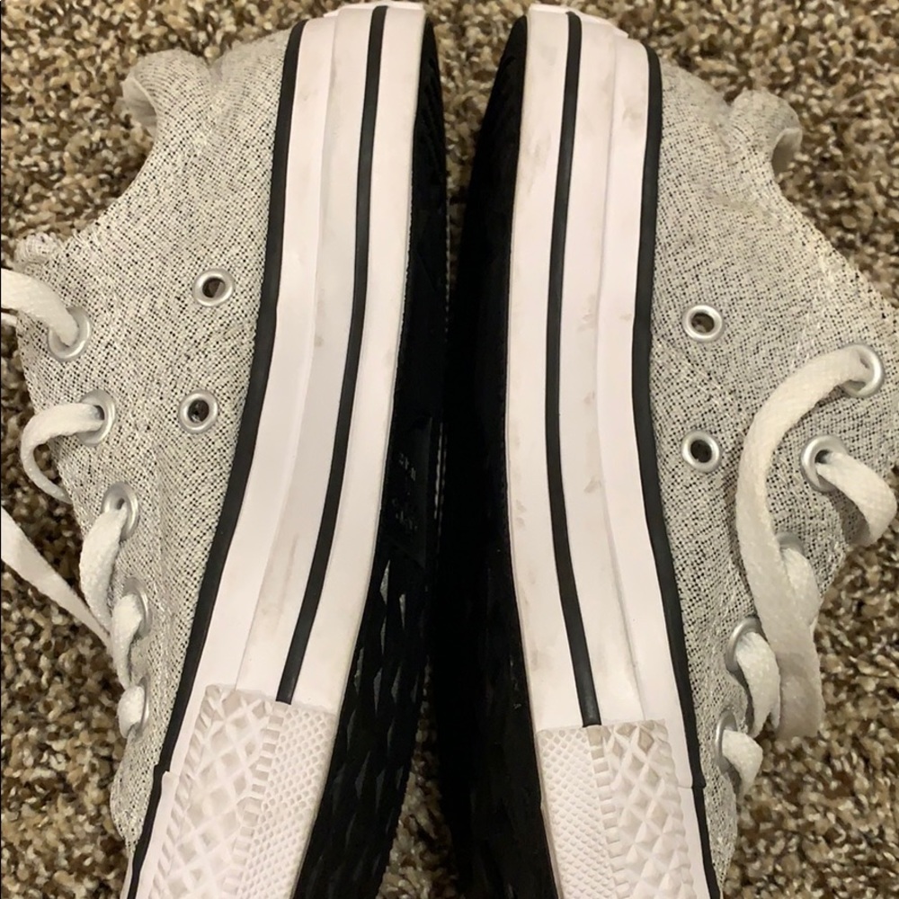 Light Grey converse - Picture 4 of 4